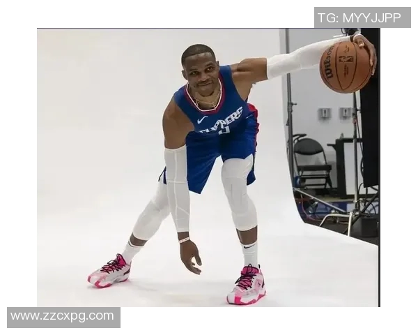 拉塞尔威斯布鲁克的篮球传奇之路与未来展望解析