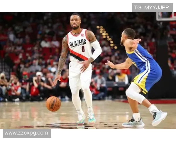 詹姆斯与利拉德对决瞬间精彩回顾与精彩图片分享 詹姆斯与利拉德对决瞬间精彩回顾与精彩图片分享