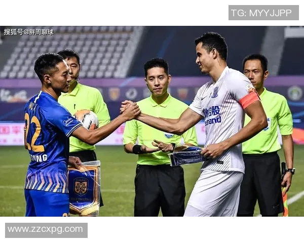 国安与苏宁比赛后罚单引发争议球迷热议裁判判罚公正性