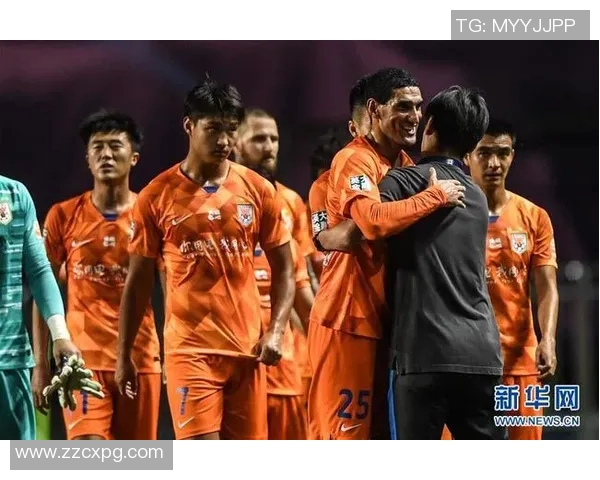 山东鲁能与河南建业的激战背后:一场足球赛的情感与梦想交织