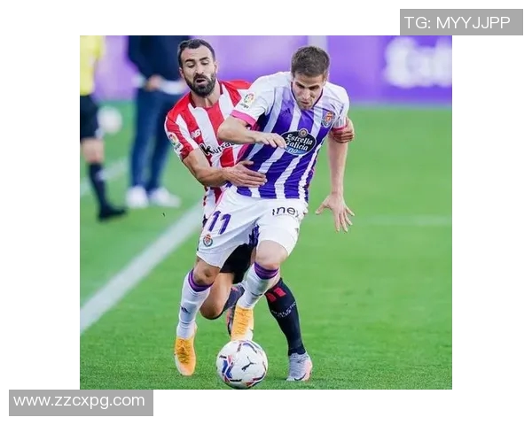 菲尔特与桑德豪森的精彩对决谁能在赛场上笑到最后